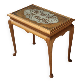 Elegant French side table in beech wood with lace inlay and glass top, 1950s