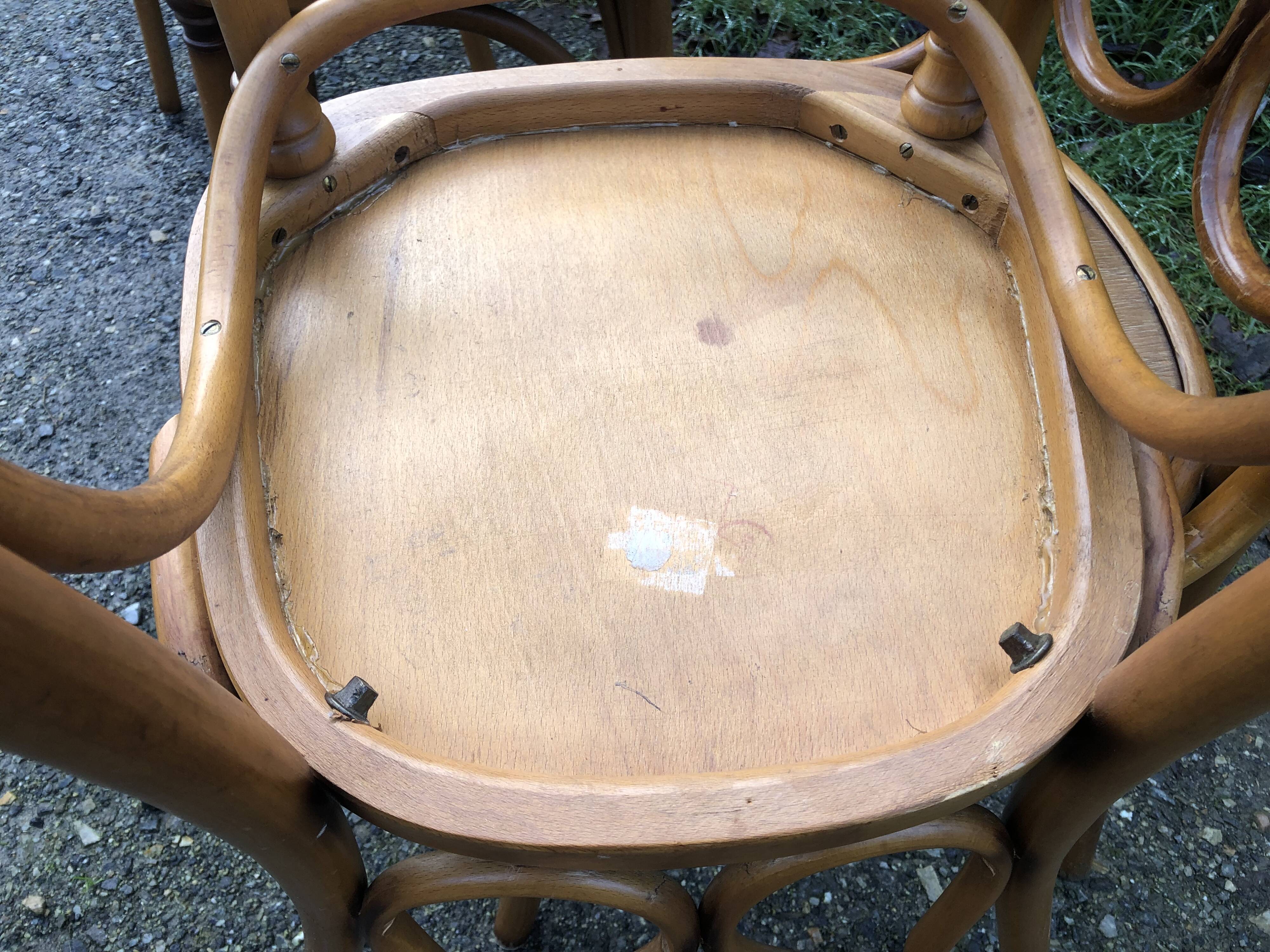 4 Thonet style bentwood chairs in beech.