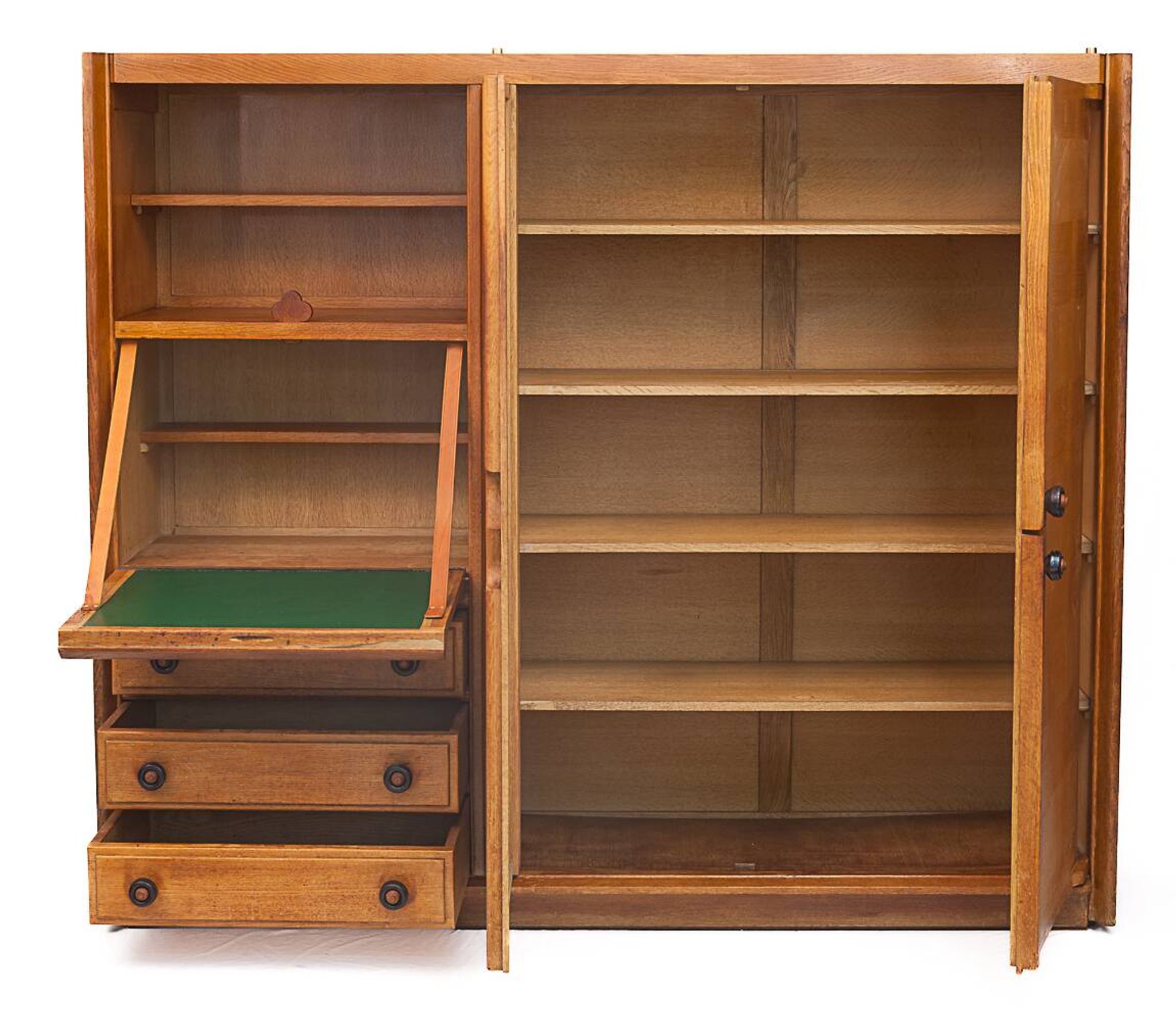 Armoire par Guillerme et Chambron