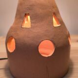 Openwork terracotta table lamp