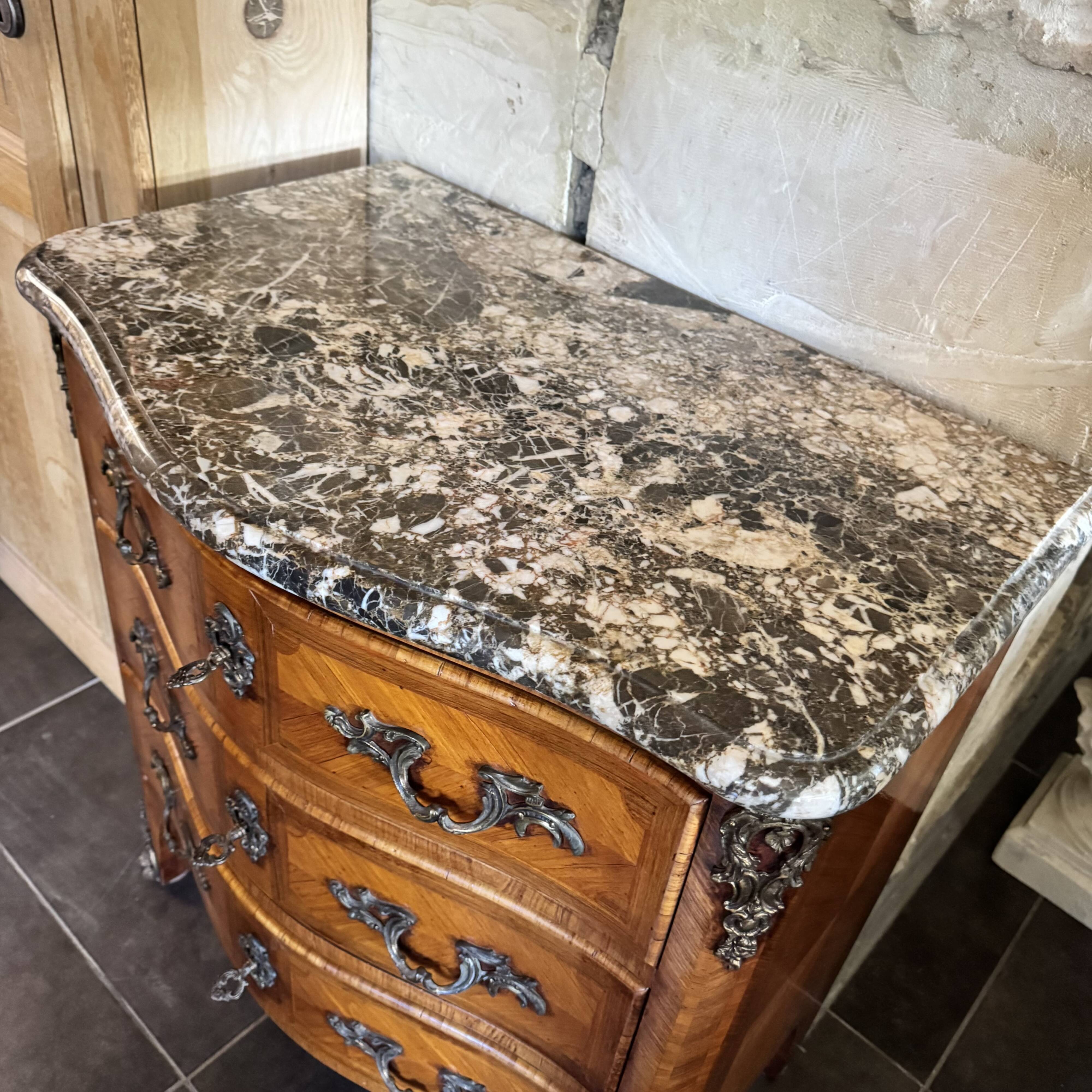Small Louis XV Transition jump commode, Breccia marble, 79 cm