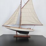 Model sailboat