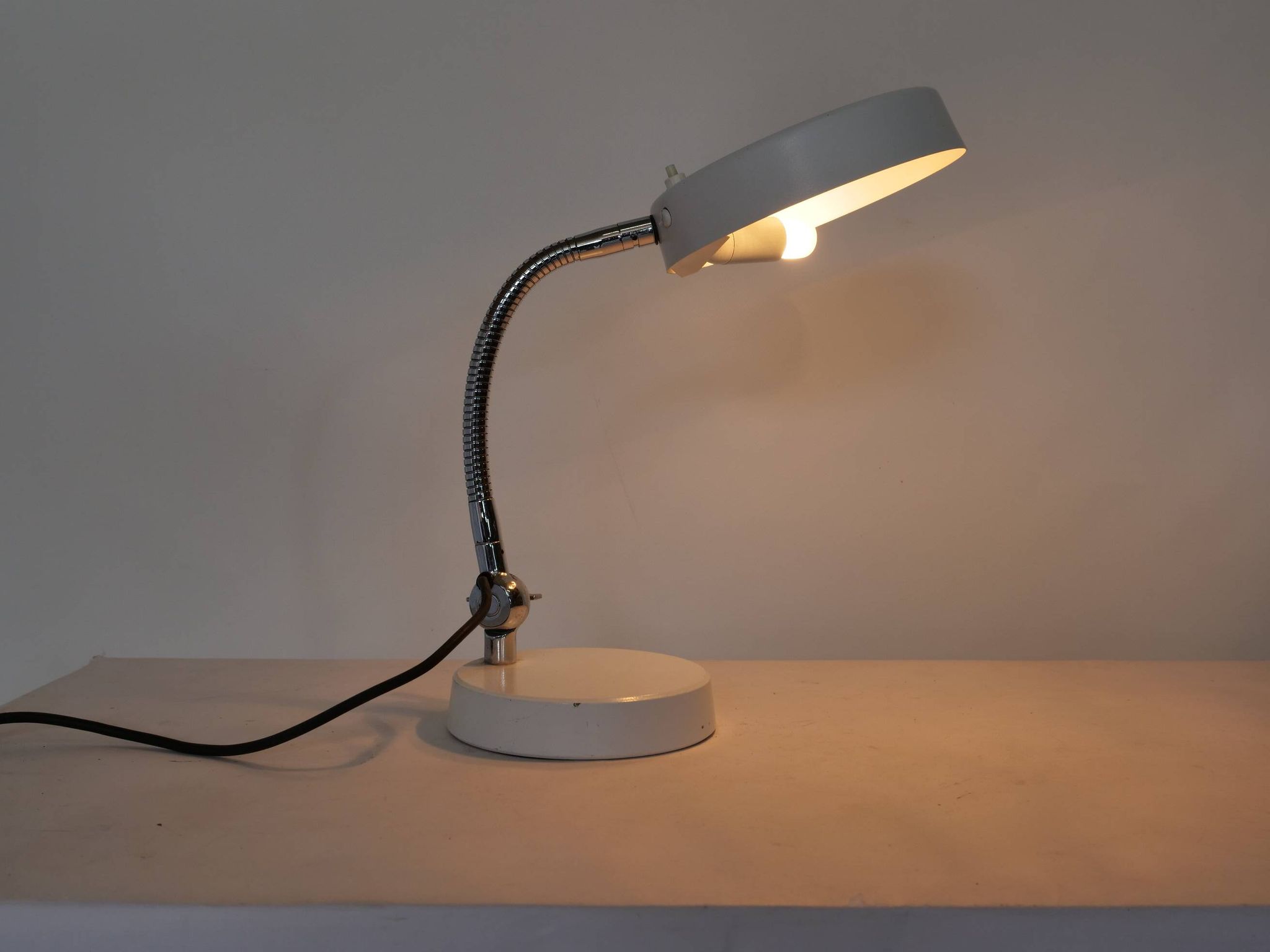Lampe de bureau vintage du milieu du siècle avec loupe, années 1970