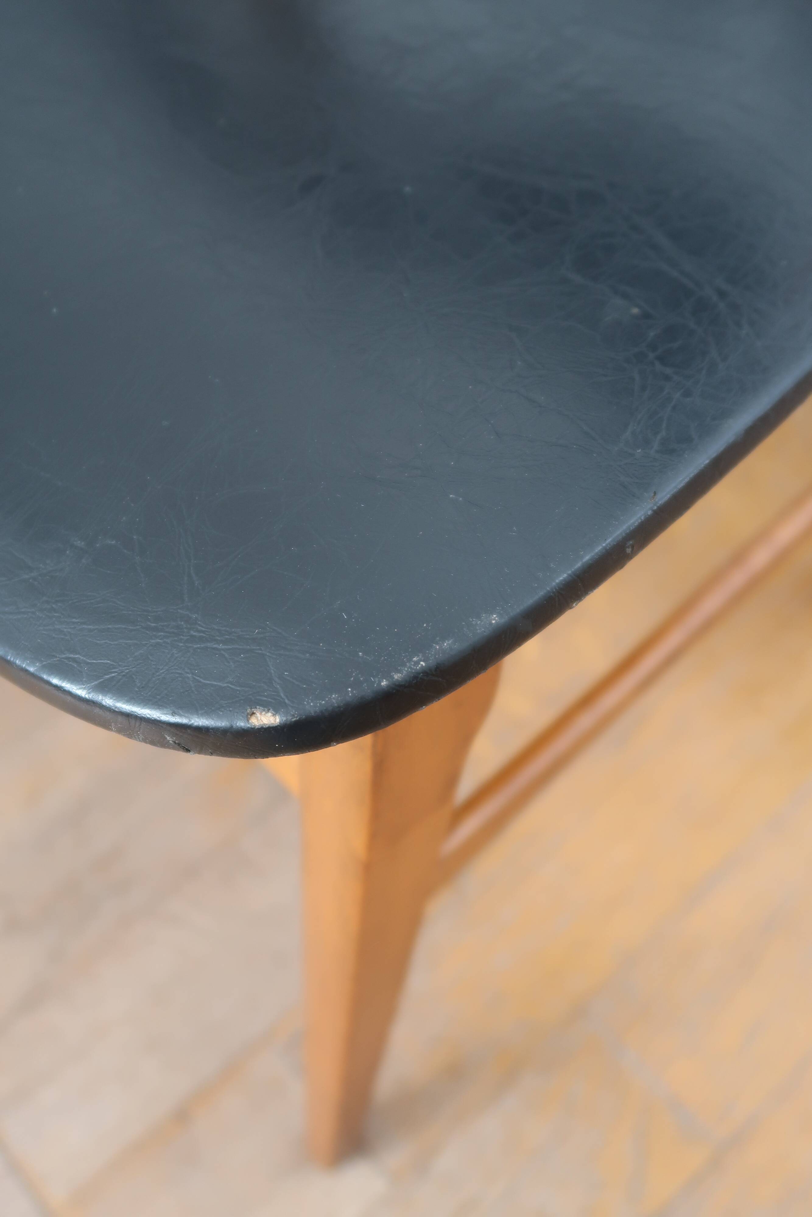 Lot de 6 chaises scandinaves skaï noir