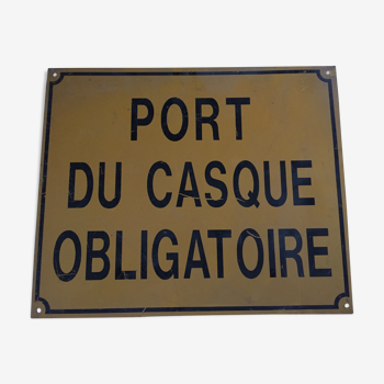 Site Panel "port of the helmet.