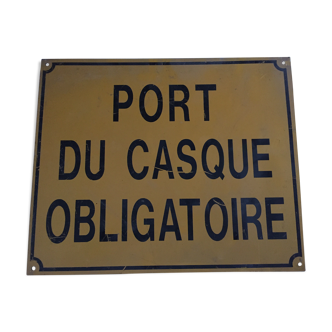 Site Panel "port of the helmet.