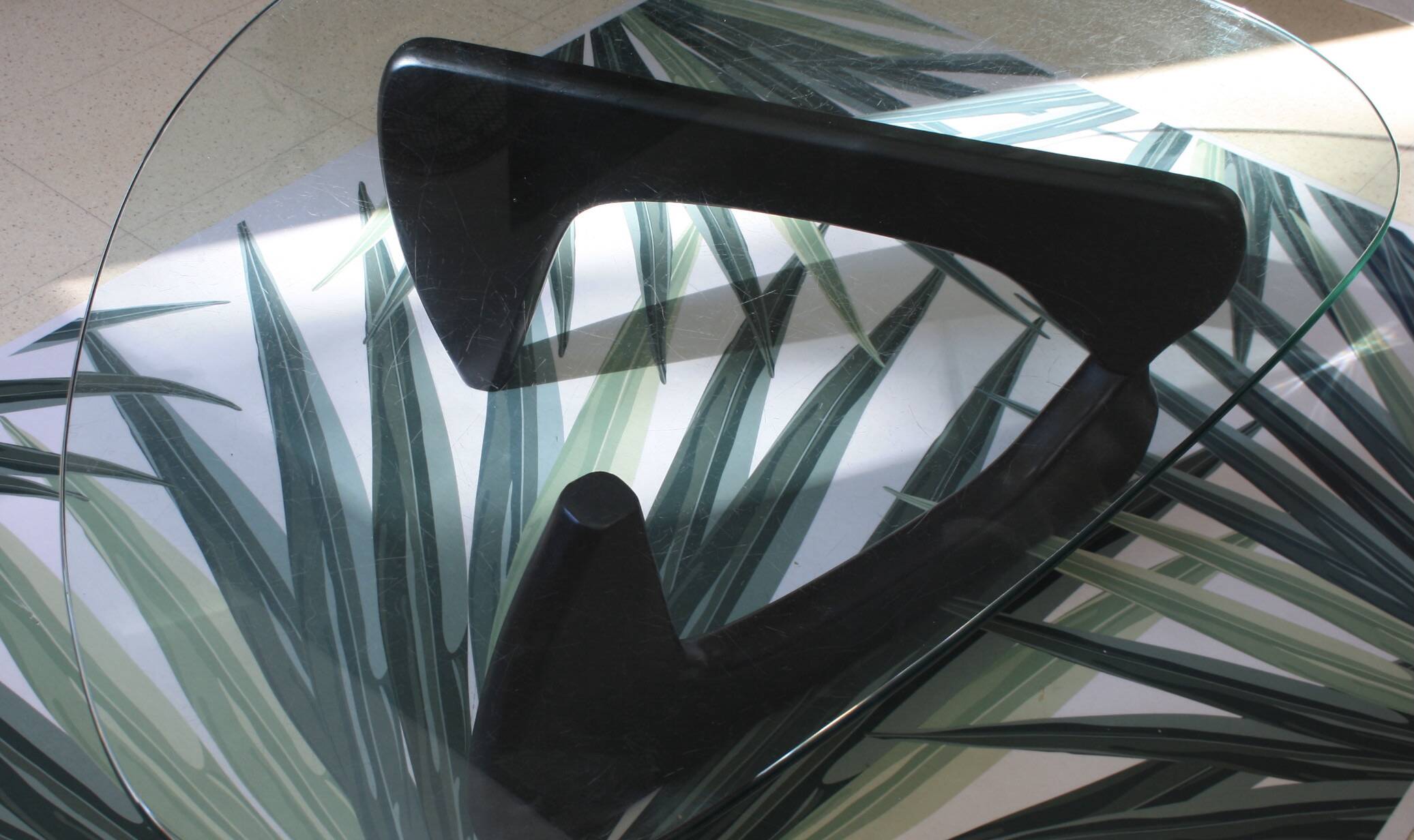 Table basse Isamu Noguchi  bois et verre