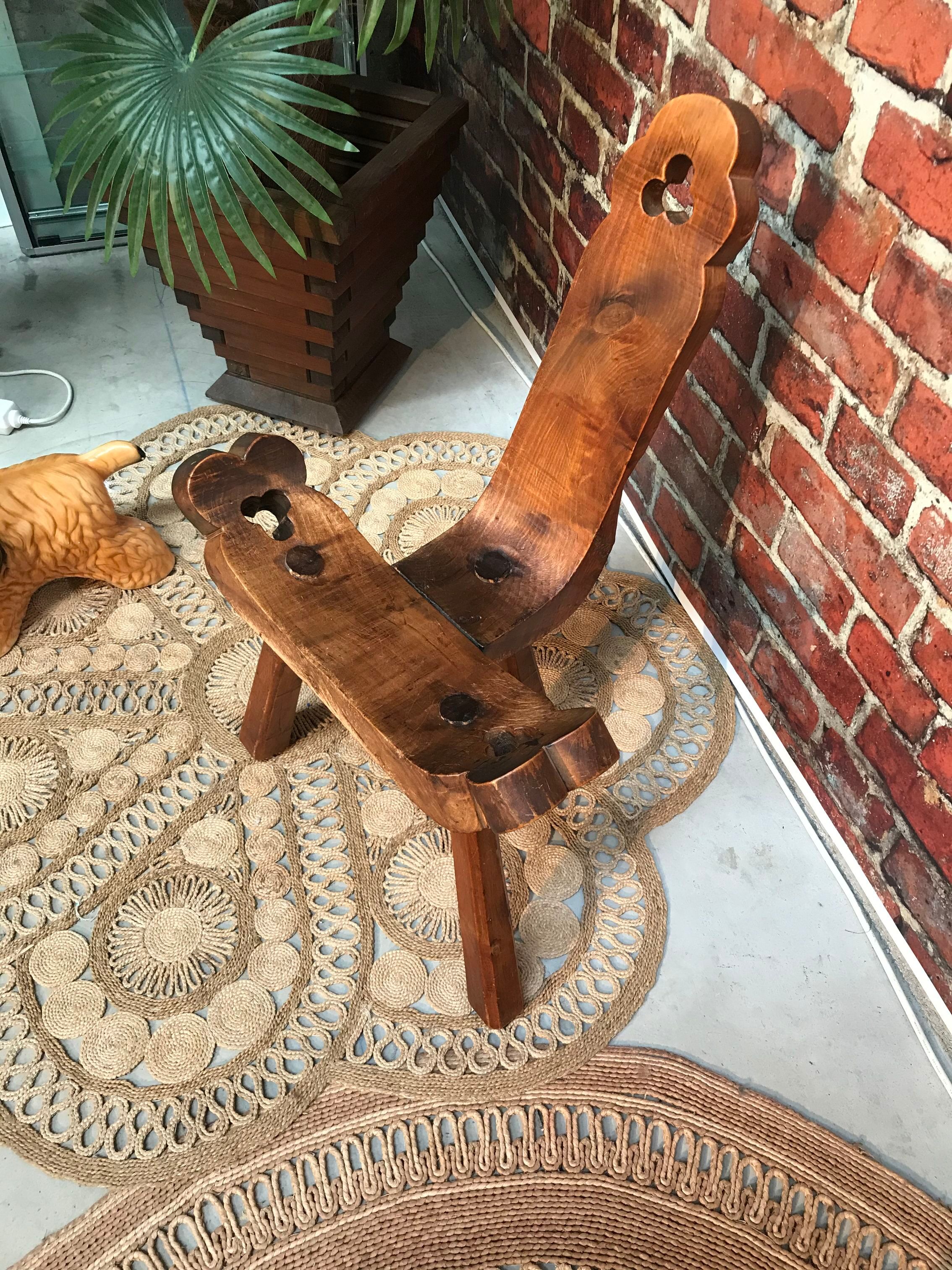 Savoyard model chair