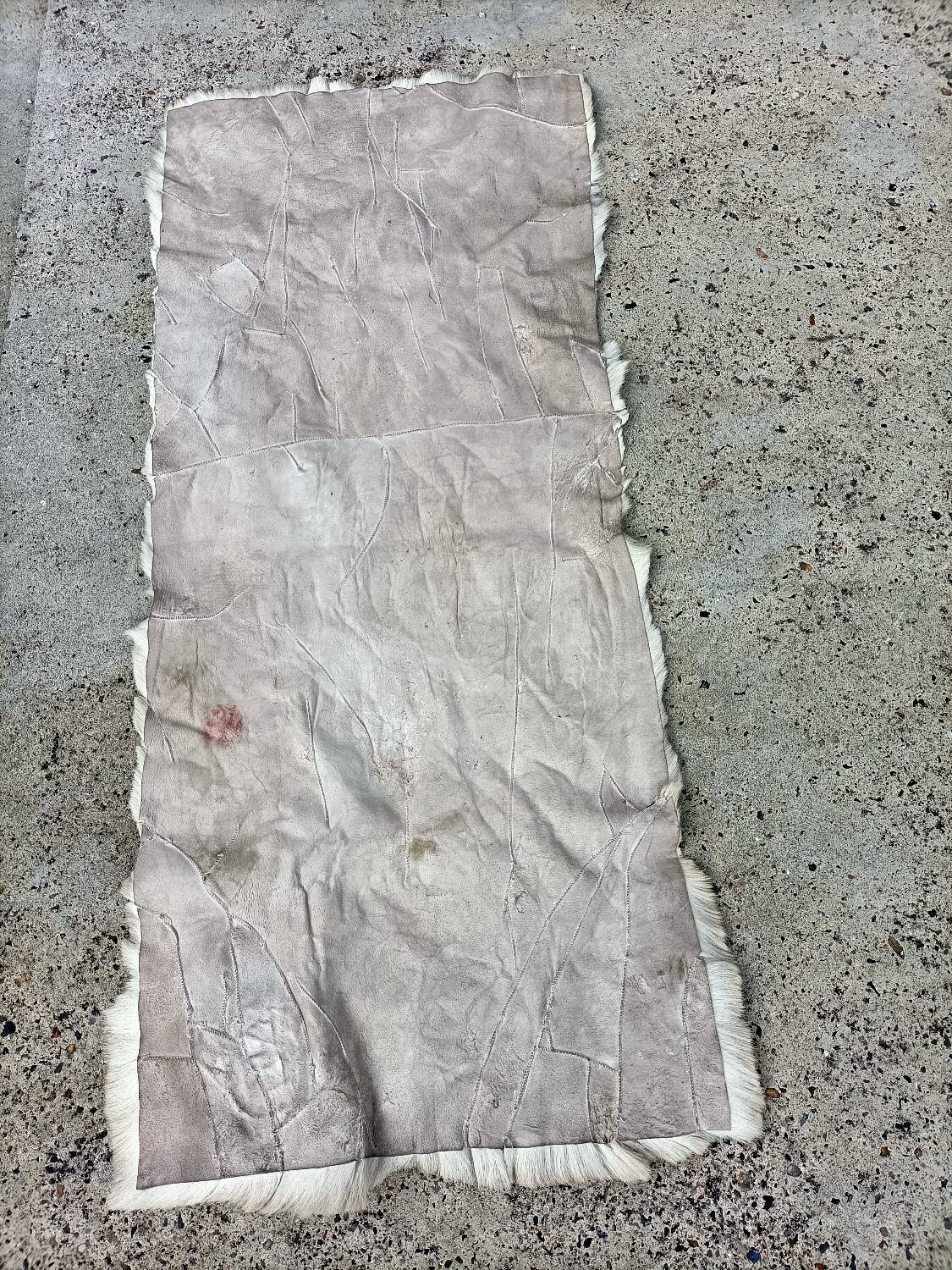 Tapis peau de bête rétro