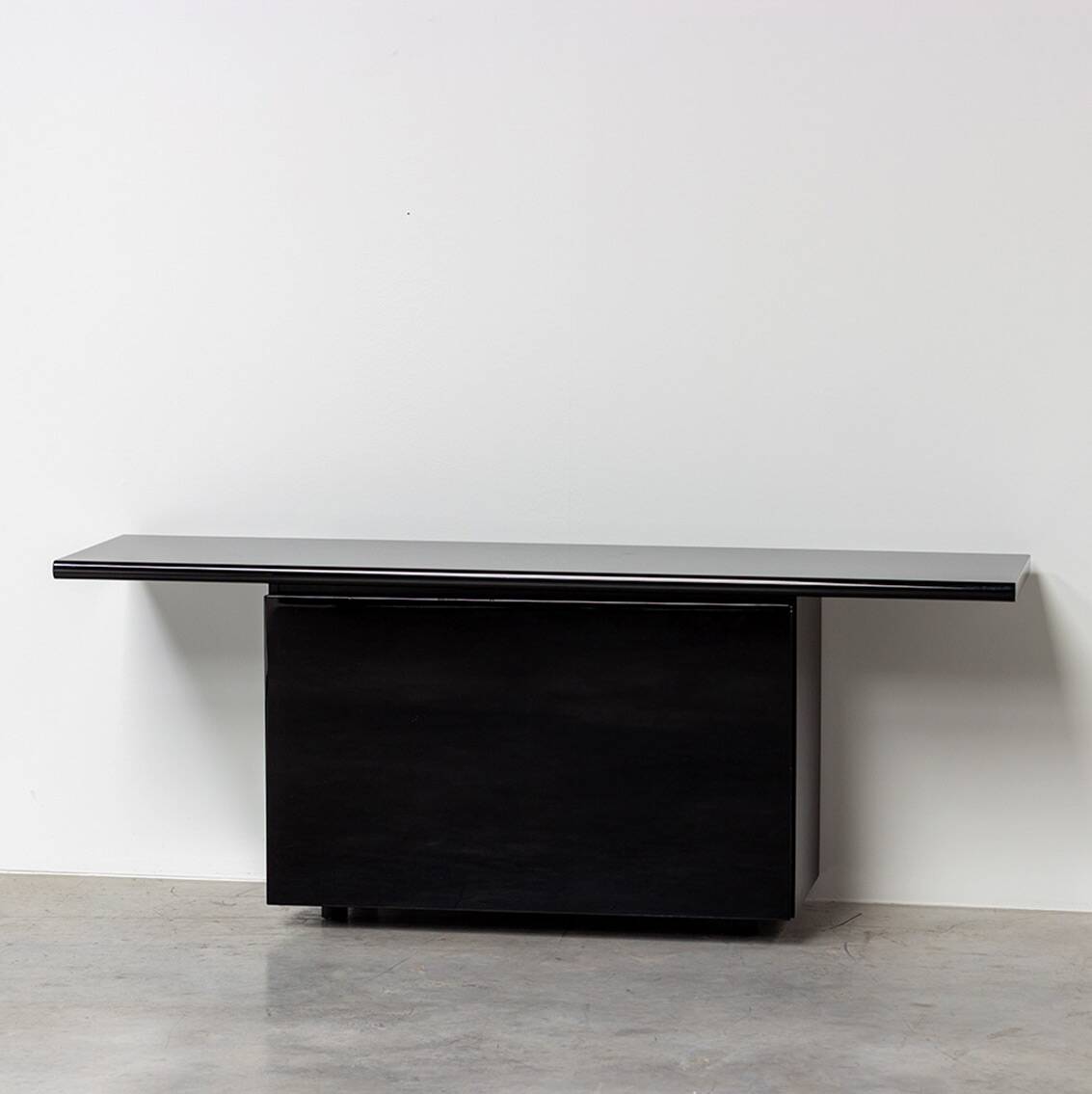 Giotto Stoppino for Acerbis Black Sheraton Sideboard Italy 1980s