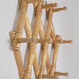 Accordion coat rack
