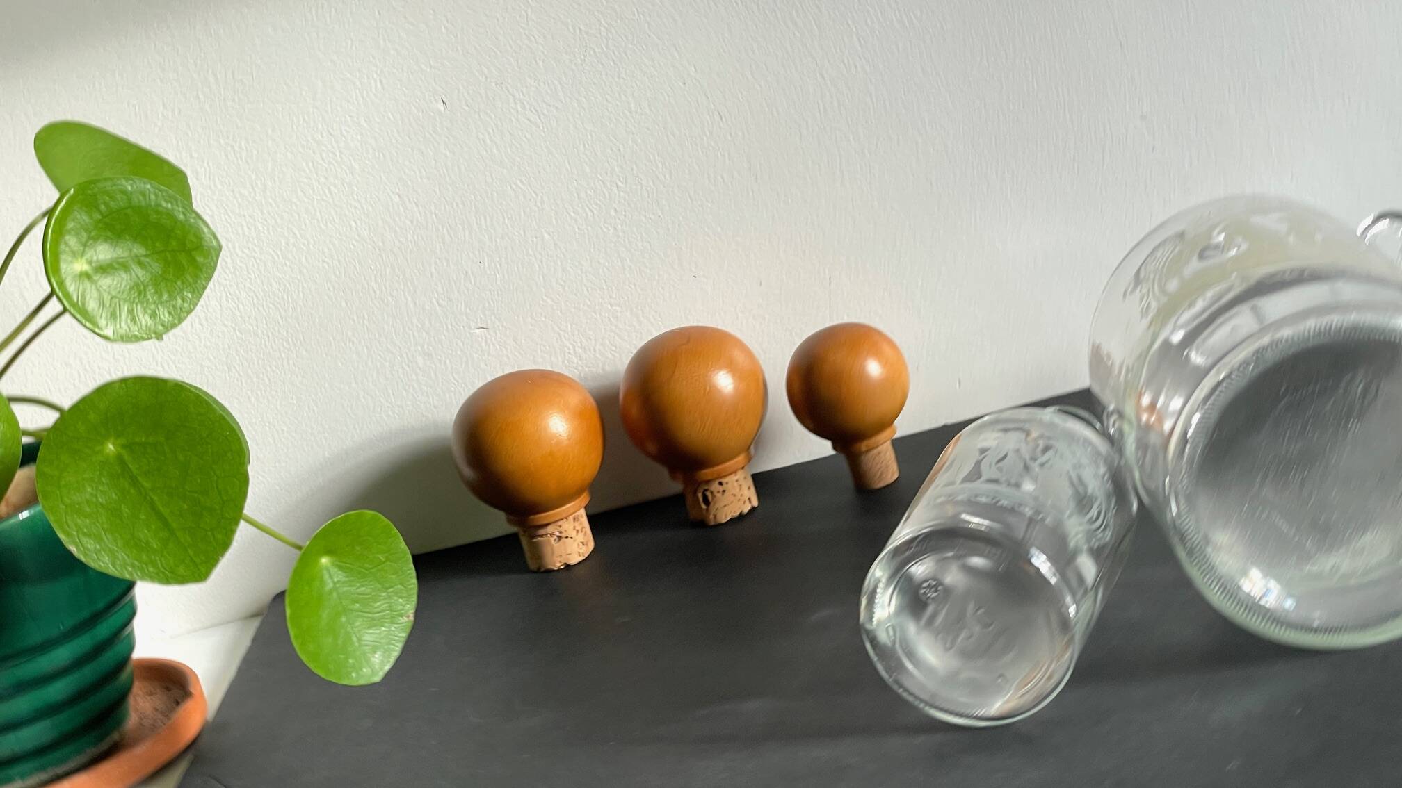BOUTEILLES Verre Gravé et Bois VINTAGE