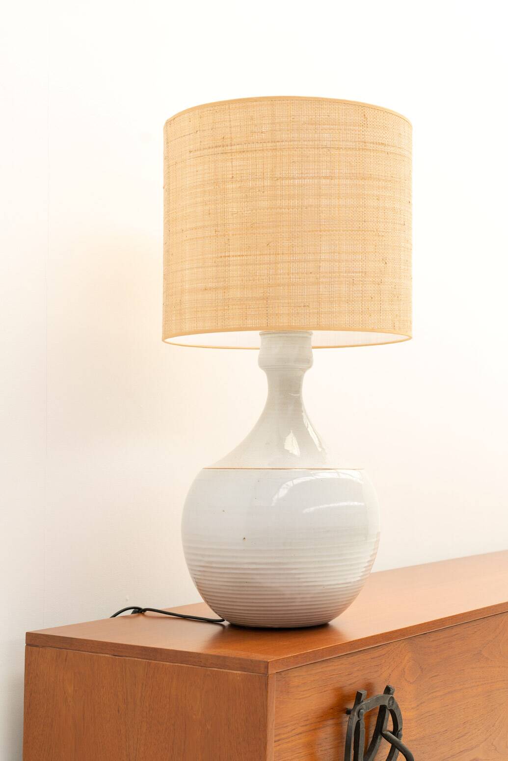 Elegant French White ceramic table lamp