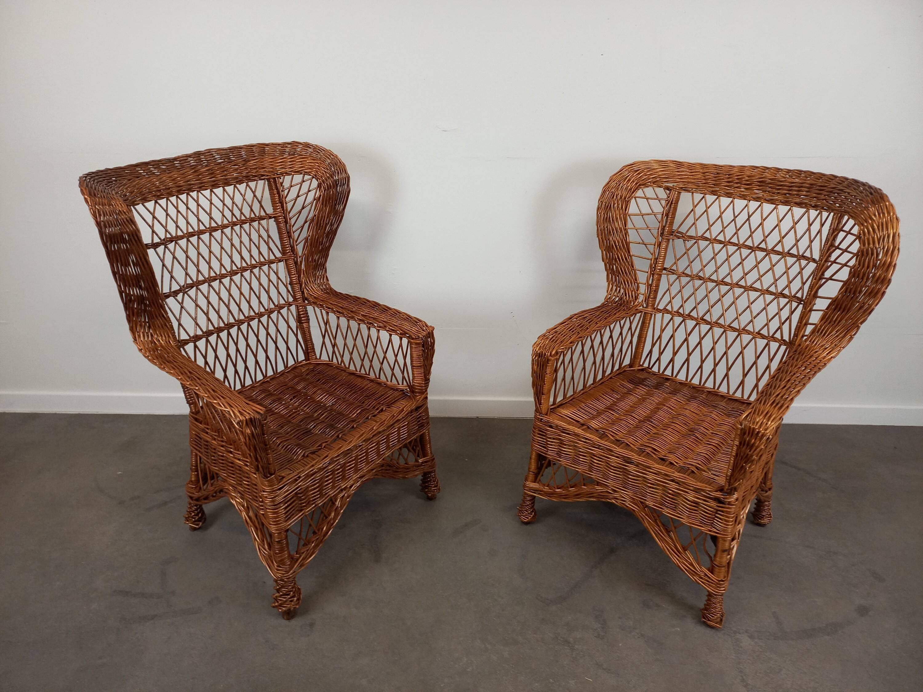 Rattan lounge
