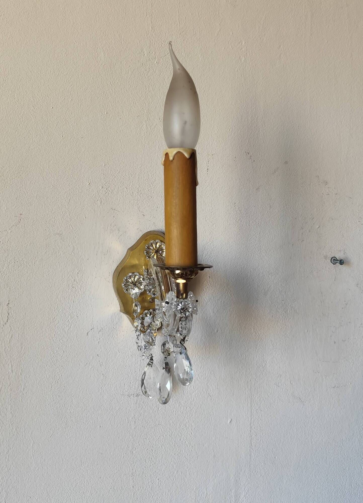 Venetian wall sconce, glass sconce, brass, pendants.