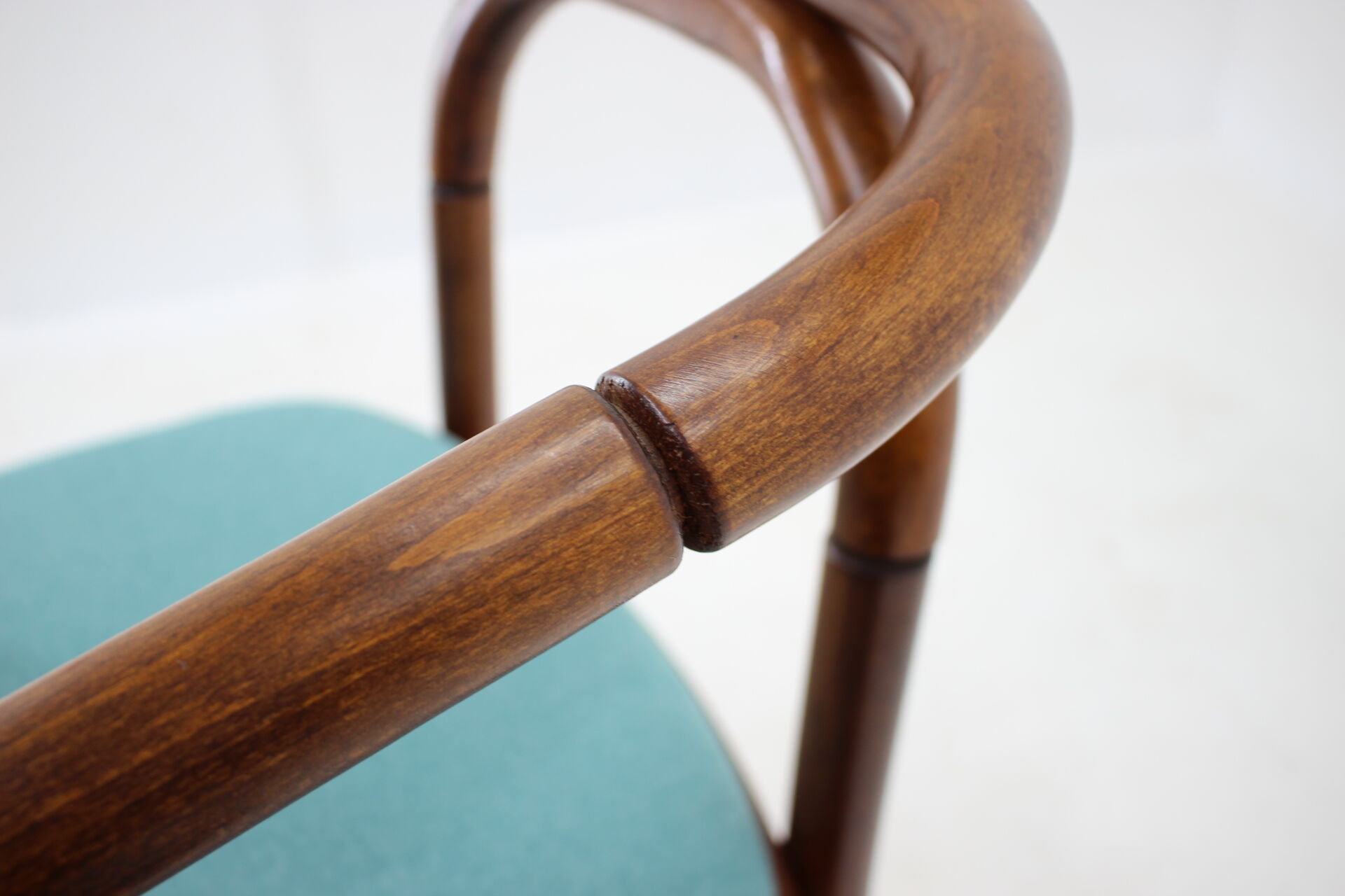 Vintage bentwood chair Ton, Czechoslovakia