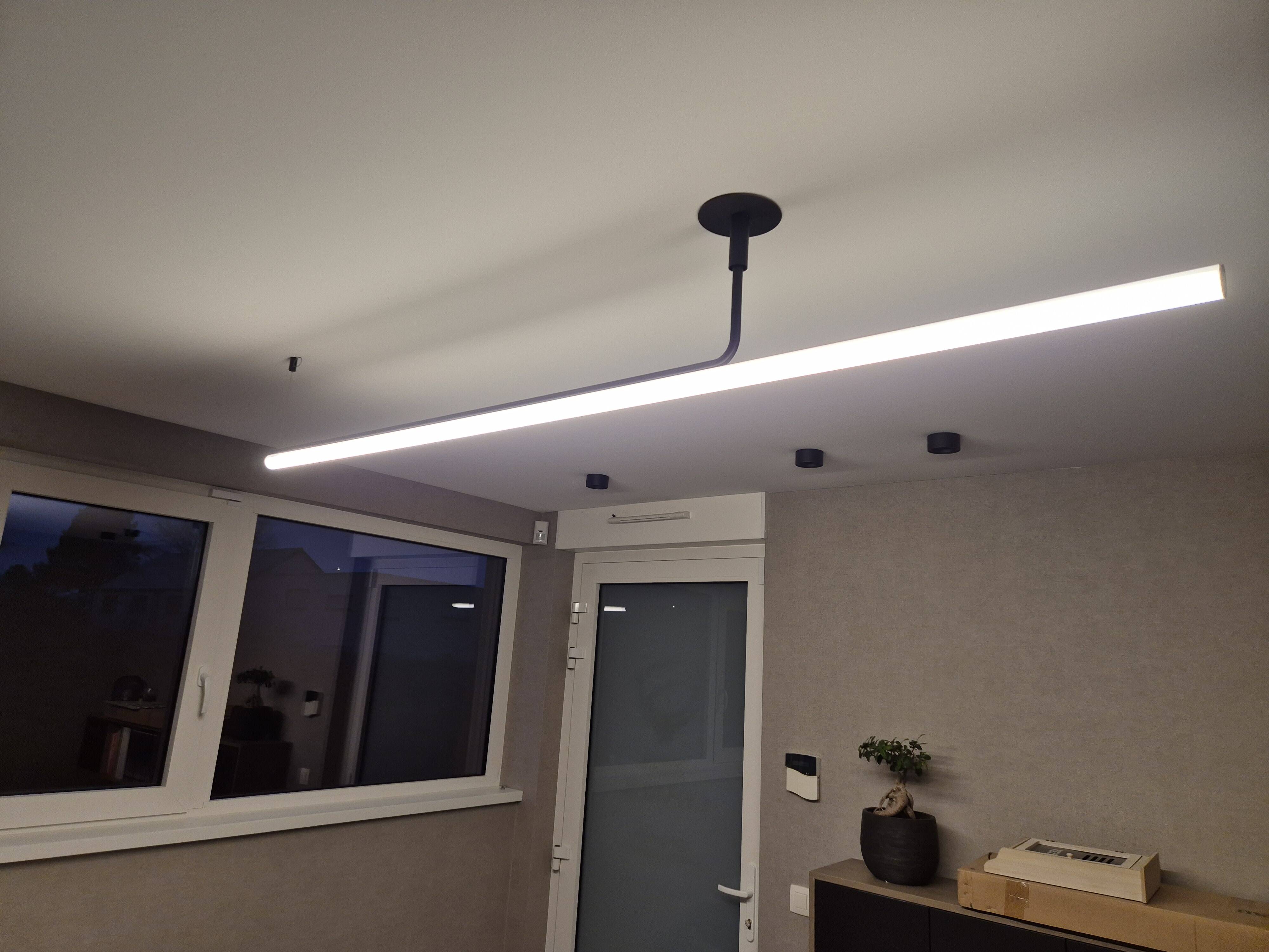 Marset Ambrosia 120 Gold – Contemporary suspension design – New