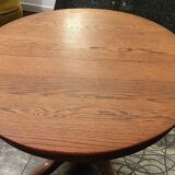 Louis Philippe round table