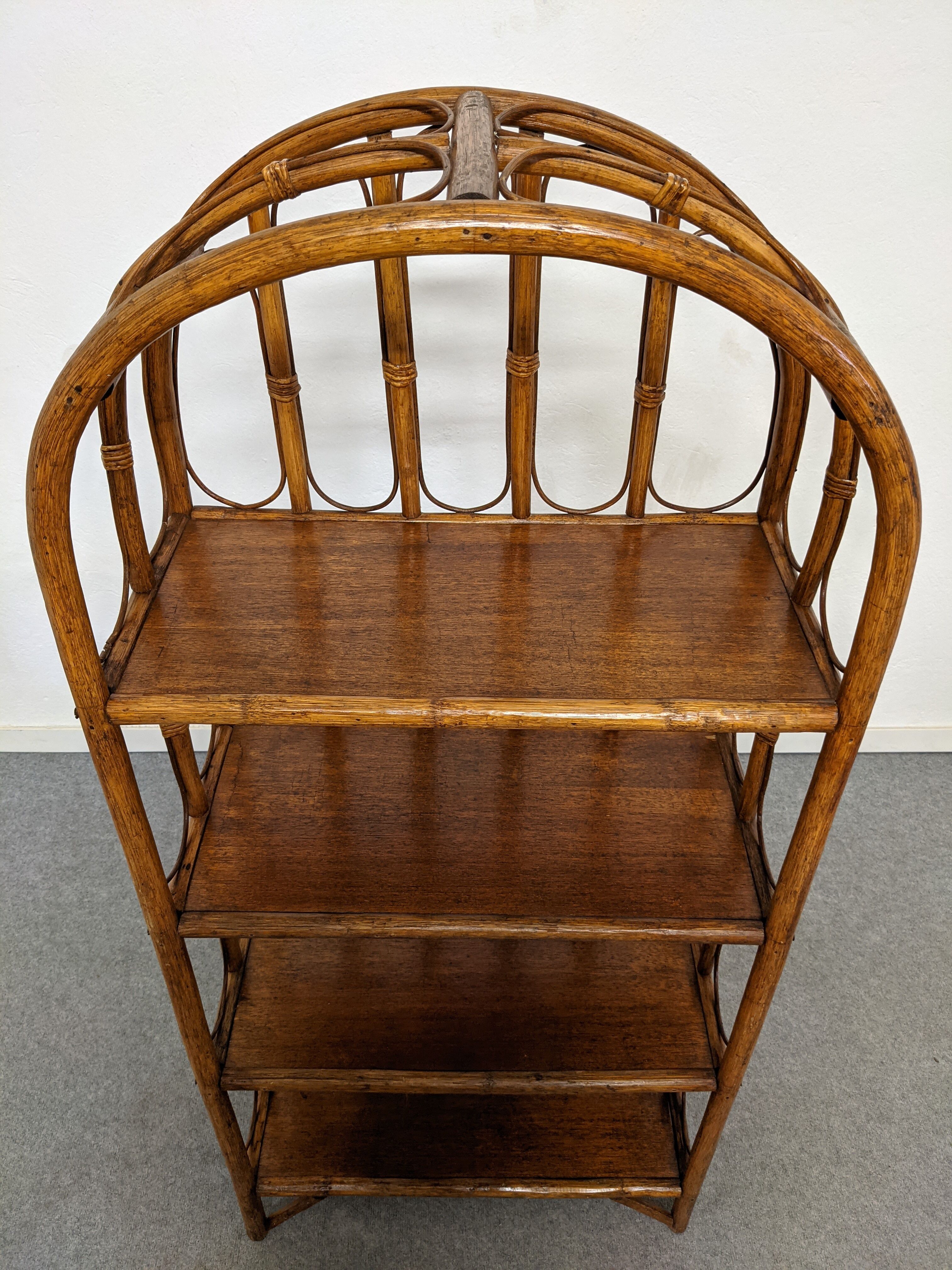 Bamboo and rattan shelves from the 60s/70s