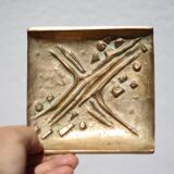 Bronze cup signed Jacques Lauterbach, empty pocket Brutalist bronze, abstract, collection, decoration