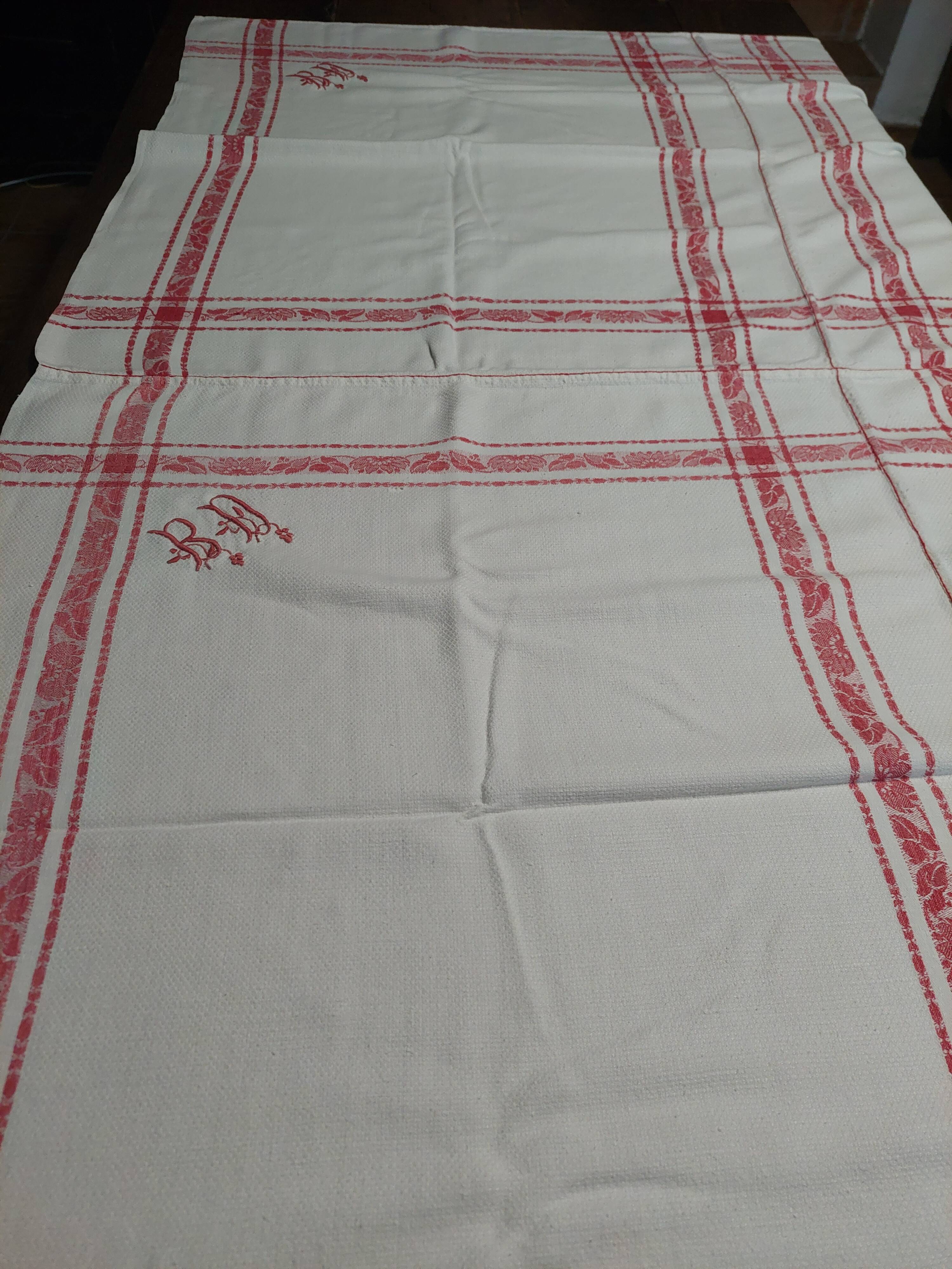 Damask cotton tablecloth monogram BD 129 x 155 cm