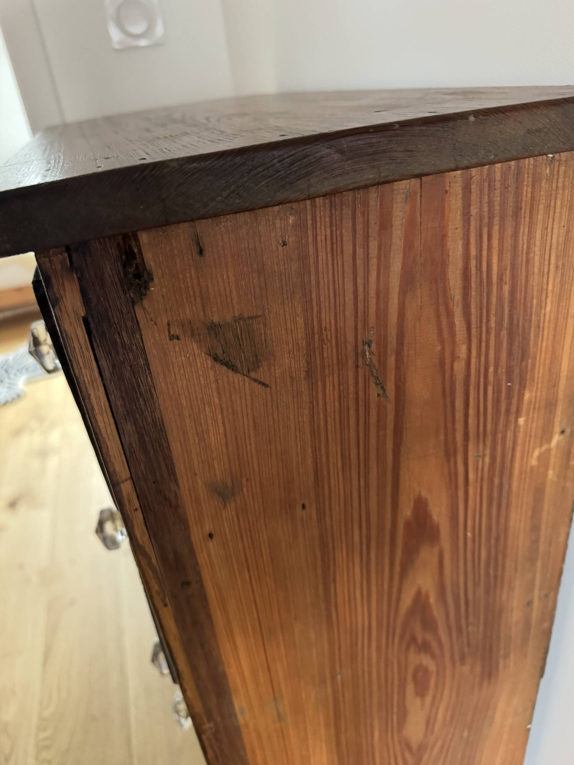 Apothecary drawer unit