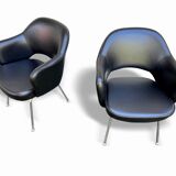 Pair of "Conference" armchairs by Eero Saarinen for Knoll International, black and chrome