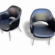 Pair of "Conference" armchairs by Eero Saarinen for Knoll International, black and chrome
