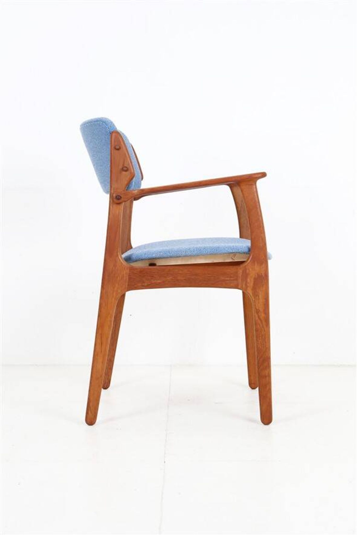 Newly upholstered O.D. Møbler / Erik Buck “Type 50” armchair / teak / mid-century / Danish modern design / Erik Buch
