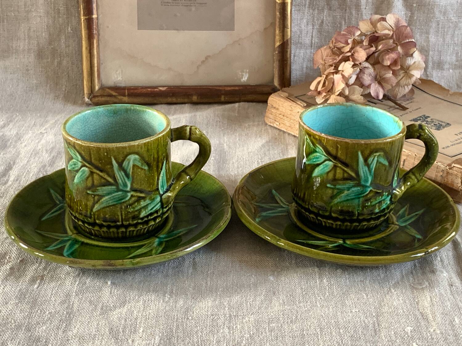 2 bamboo-decorated slushie cups