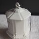 Pots pour salle de bain