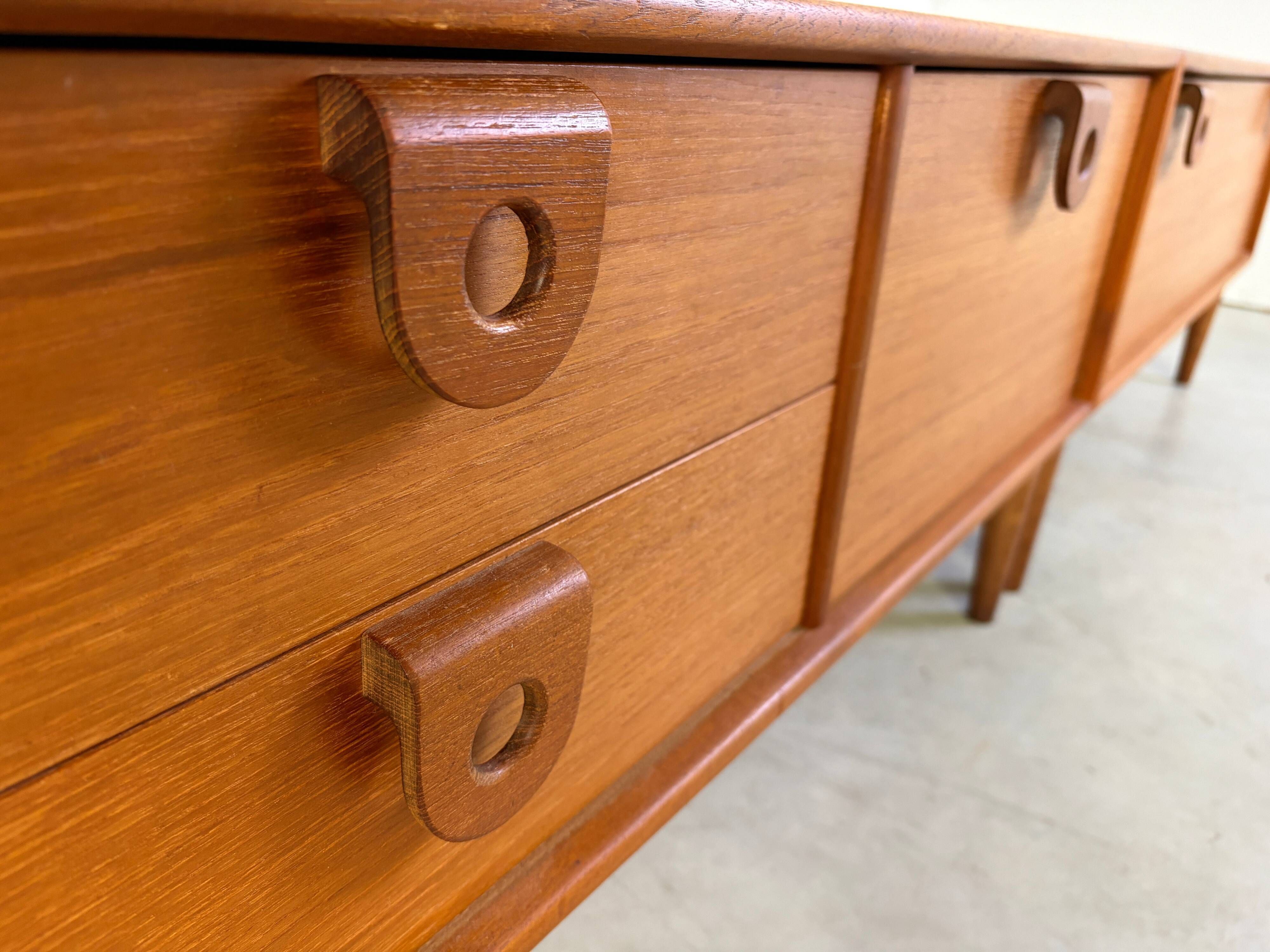 Large mid-century teak lowboard by RT Möbel, 1960s - Denmark
