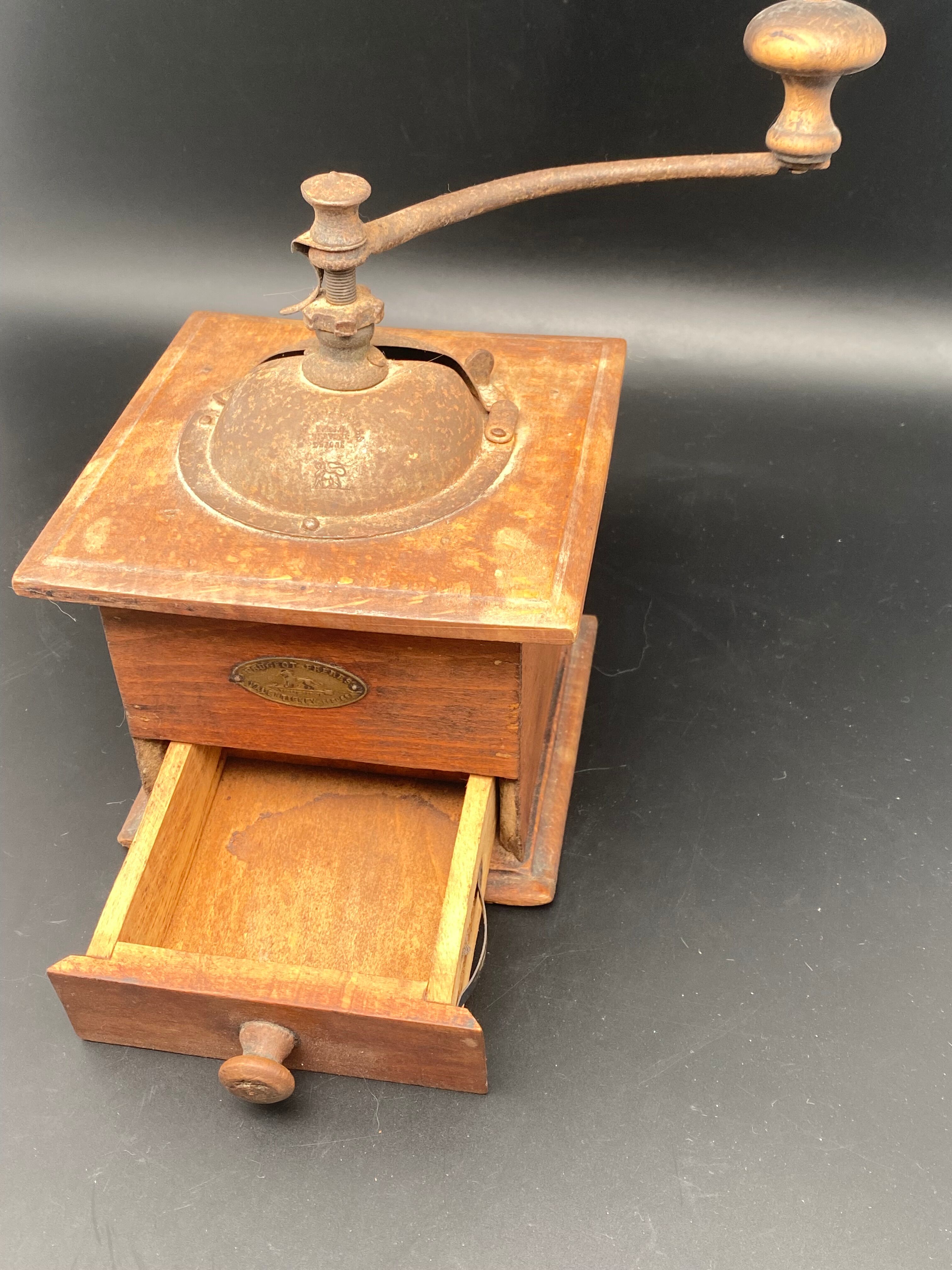 Peugeot coffee grinder – MOCA14