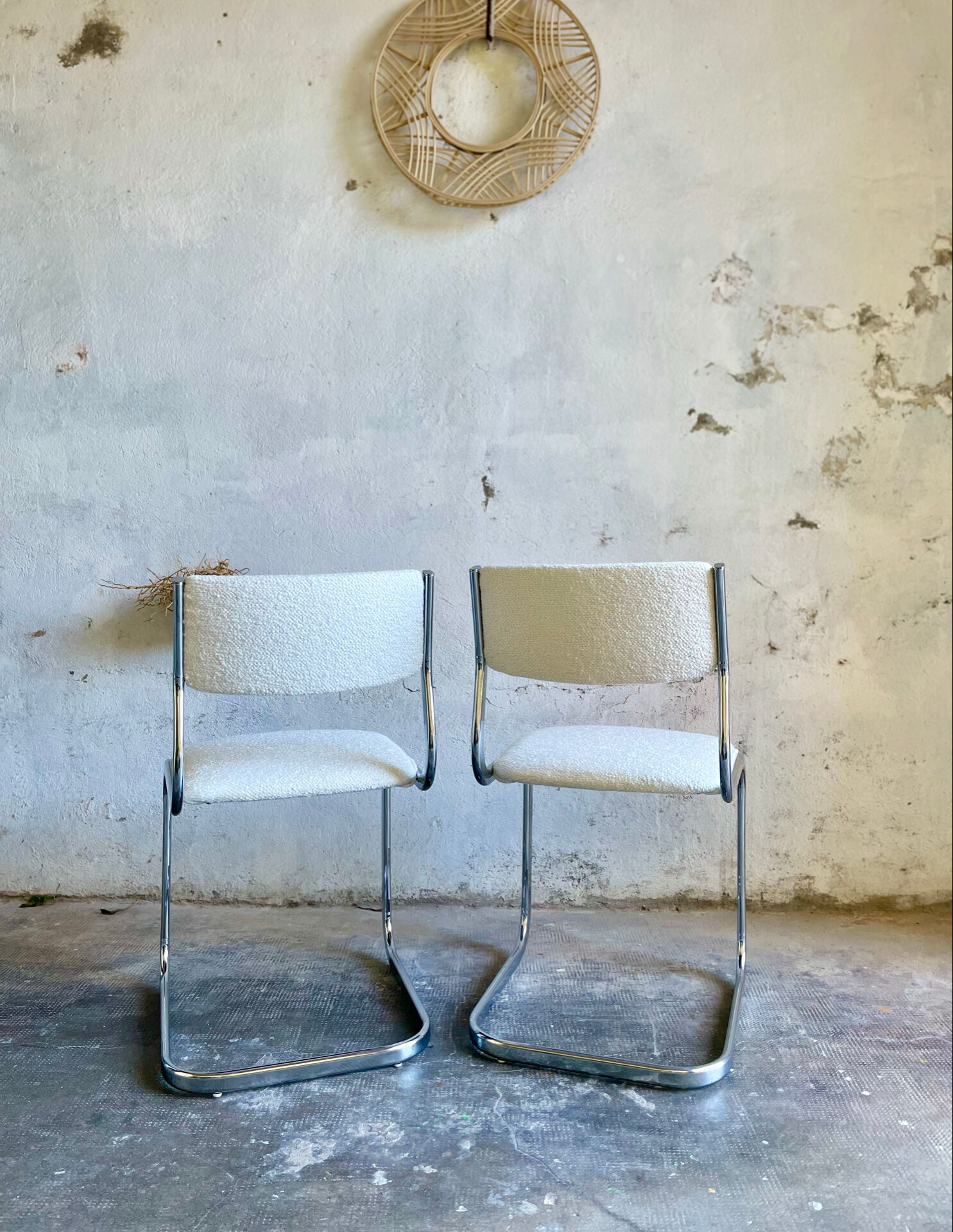Chaises vintage cantilever - structure chrome - années 70