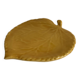 Ceramic leaf trivet