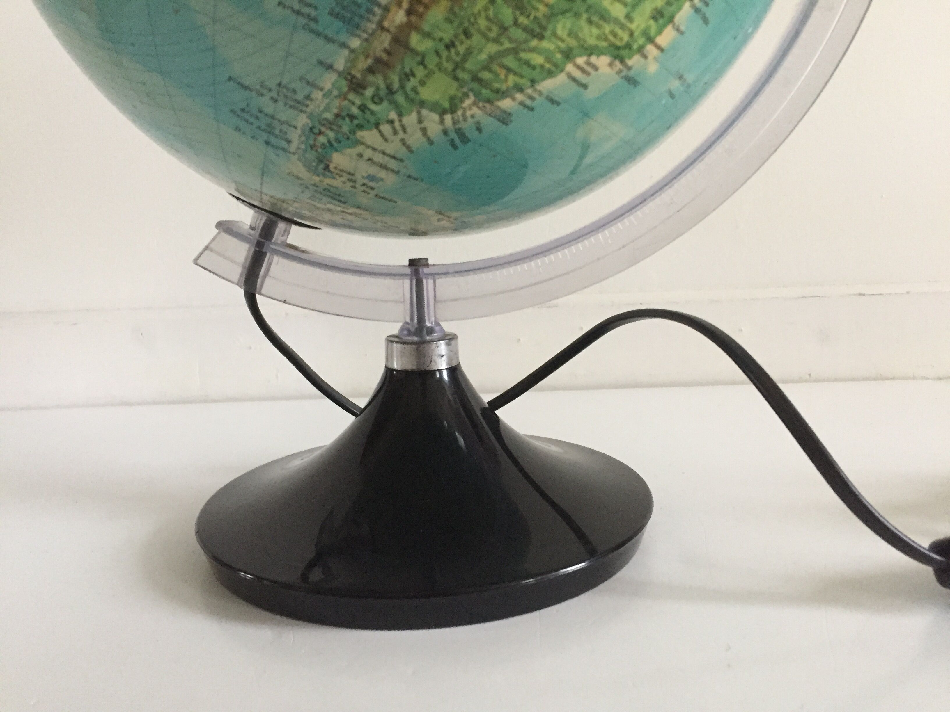 Globe earth bright black vintage