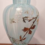 Vase en pâte de verre bleuté