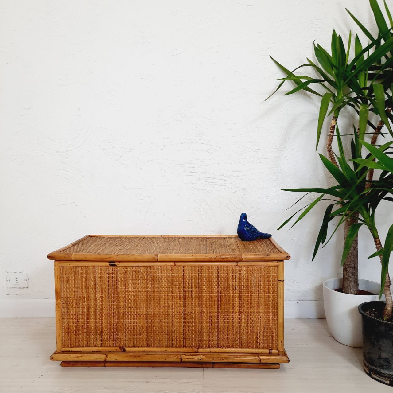 Bamboo chest, vintage wicker Dal Vera