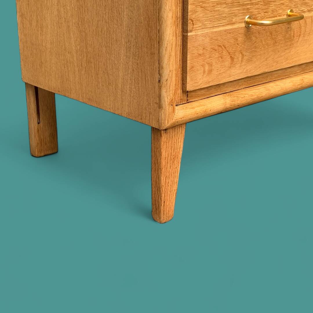 Commode pieds compas et chêne brut massif  1960