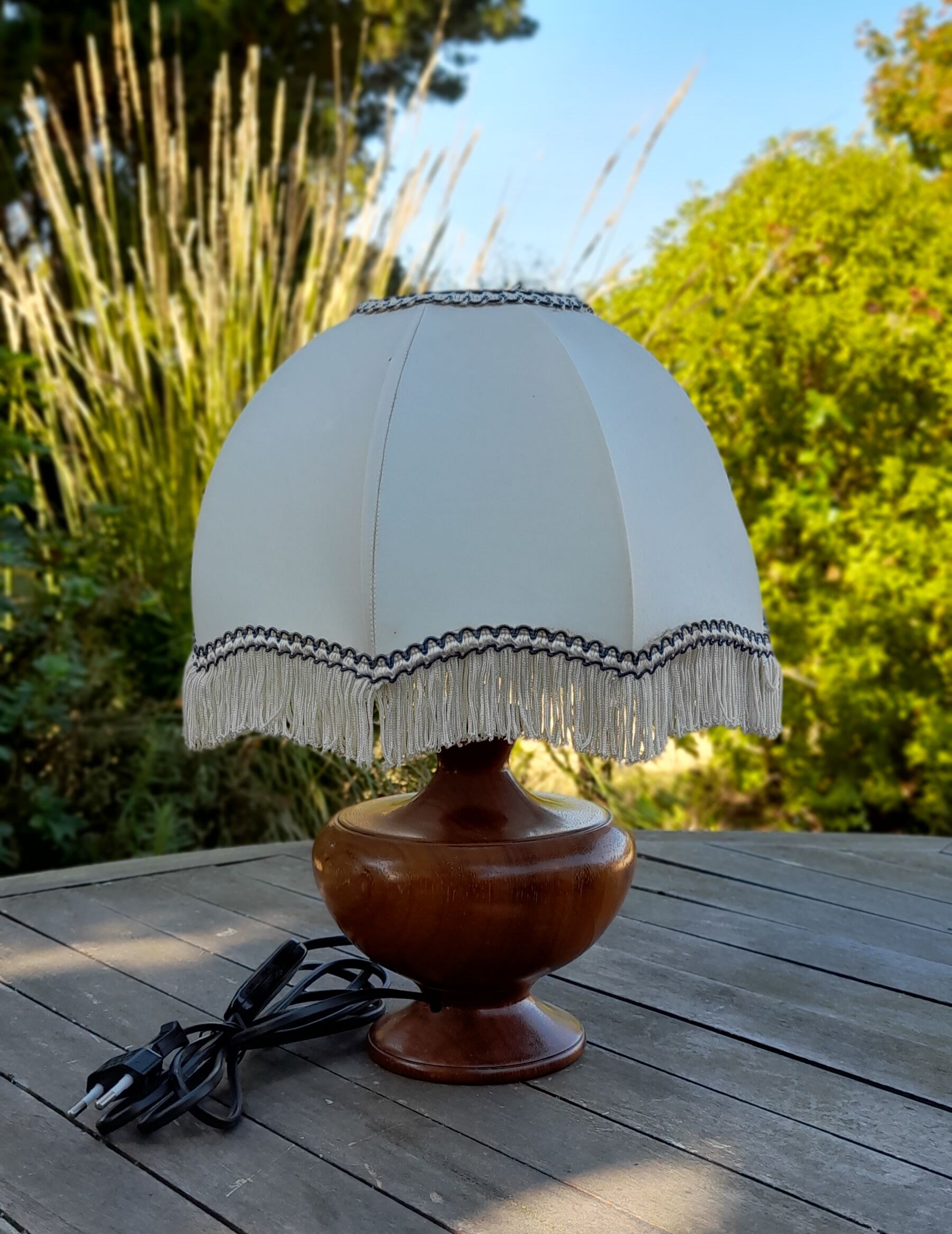 Wooden foot table lamp, charleston dome lampshade, Roaring Twenties style