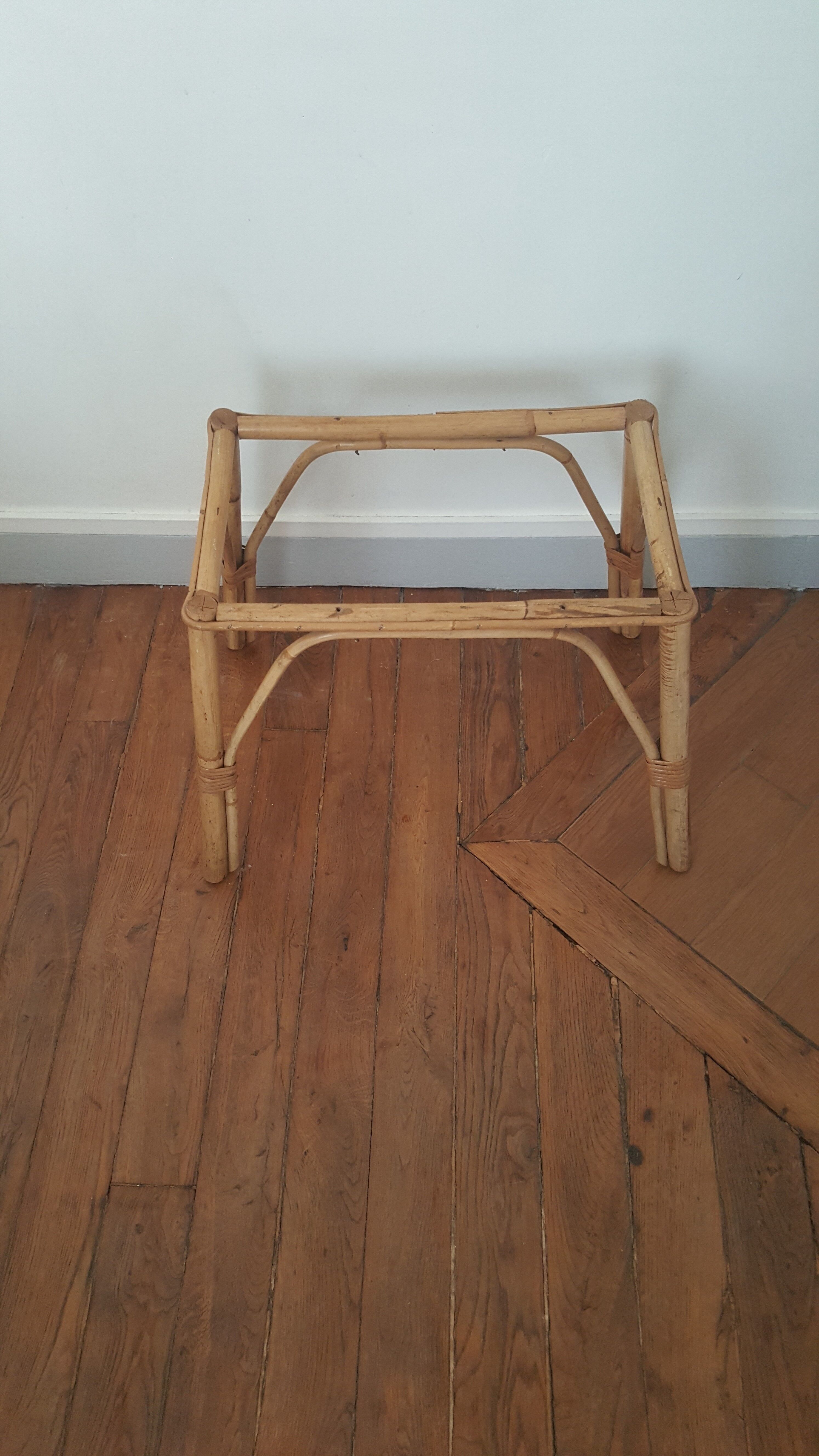 Ratin side table foot