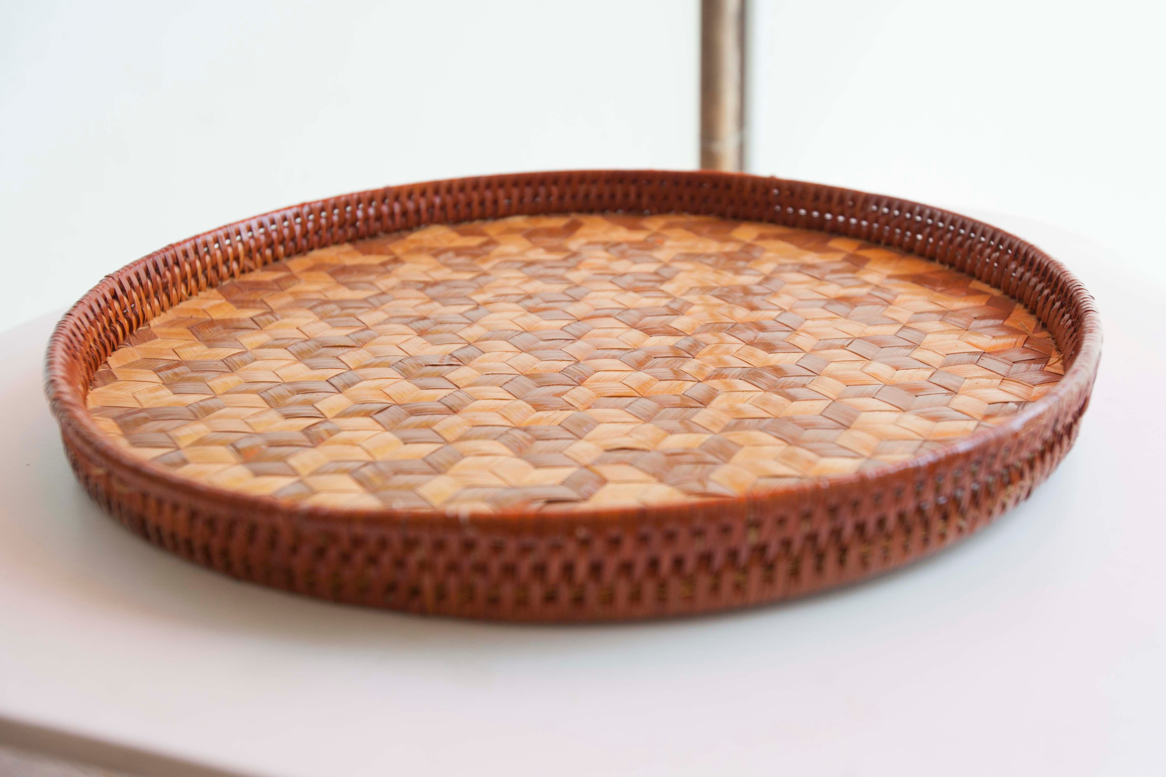 Wicker tray 1949