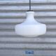 Suspension scandinave en verre opalin blanc