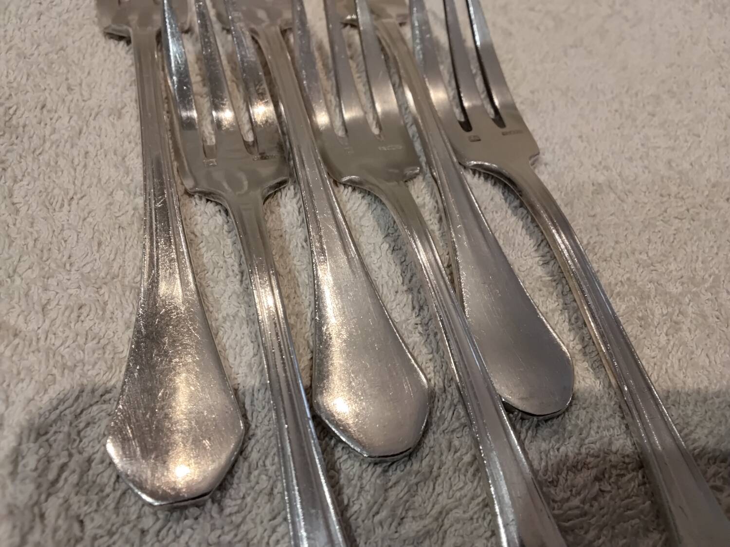 6 silver-plated cake forks by the silversmith Ercuis Medici
