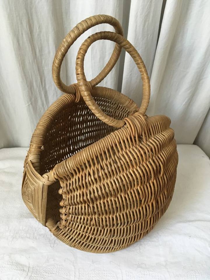 Basket in wicker
