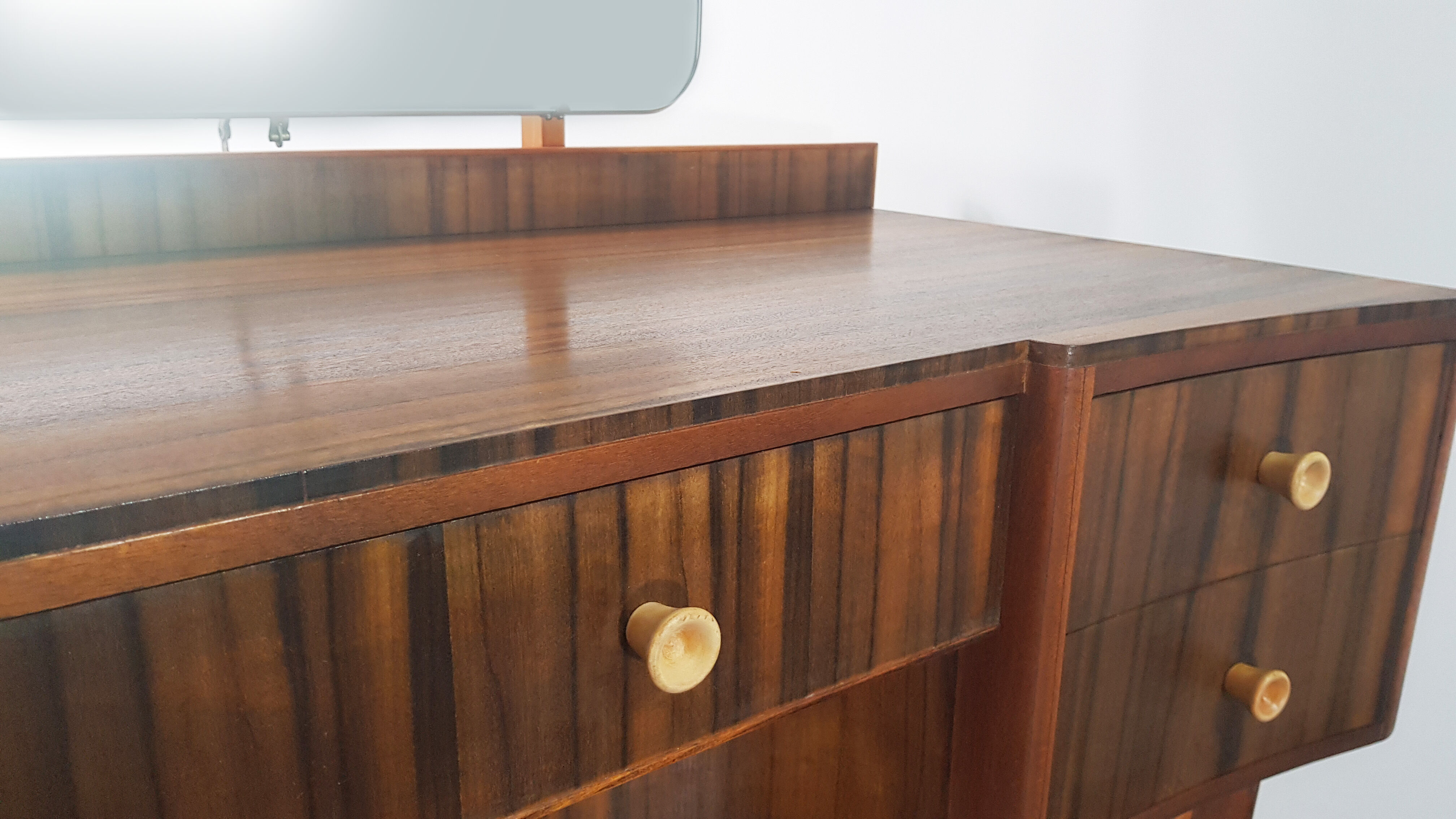 Dressing Table with Mirror by Neil Morris for Morris of Glasgow, 1950s