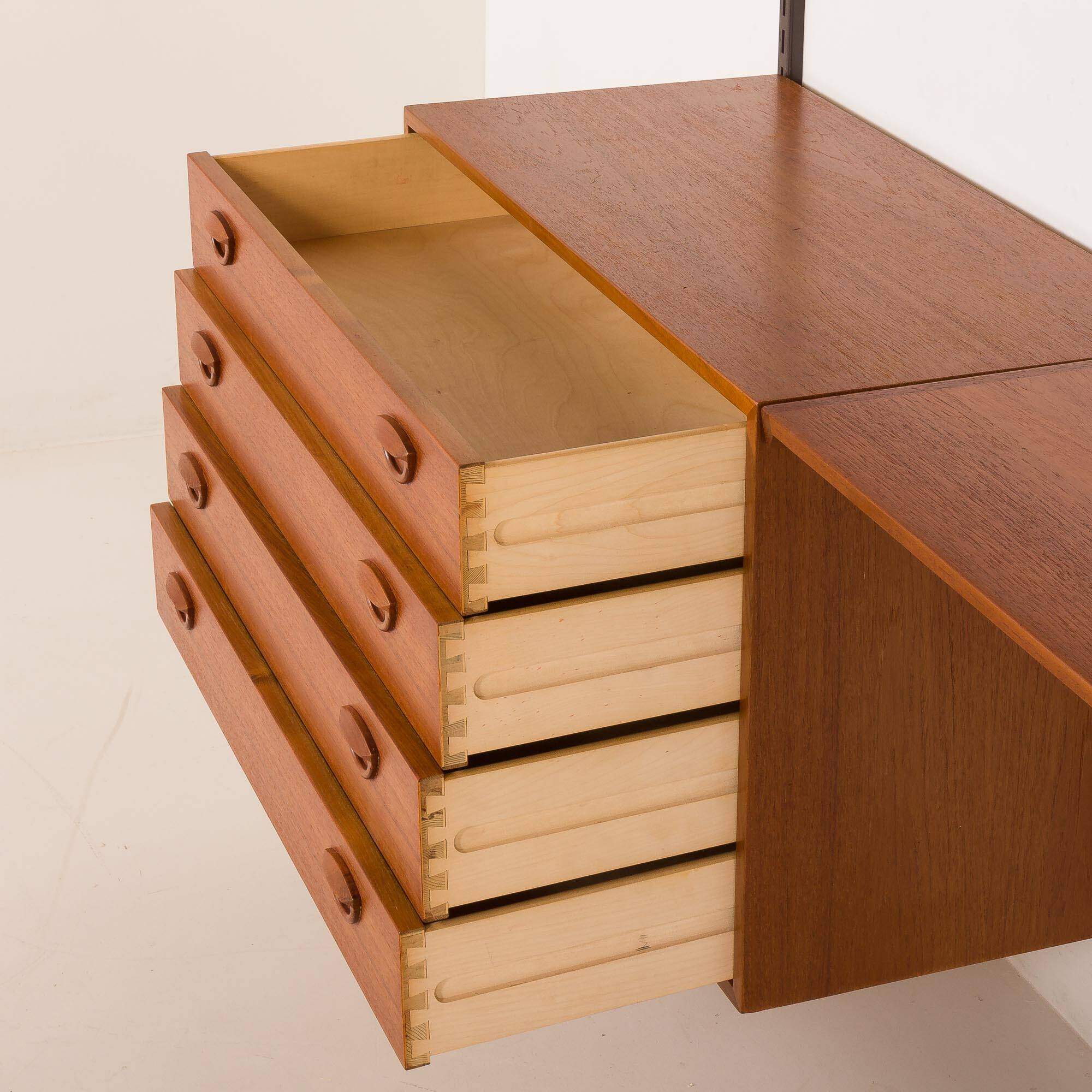 Kai Kristiansen shelving unit in teak by FM Mobler, Denmark, 1960s