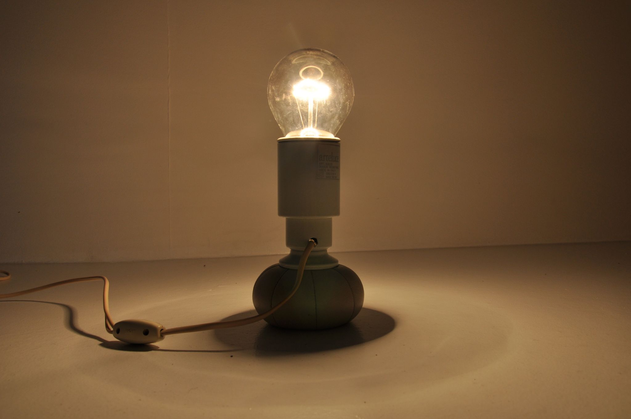 Lampe de table 600 de Gino Sarfatti pour Arteluce, 1960s