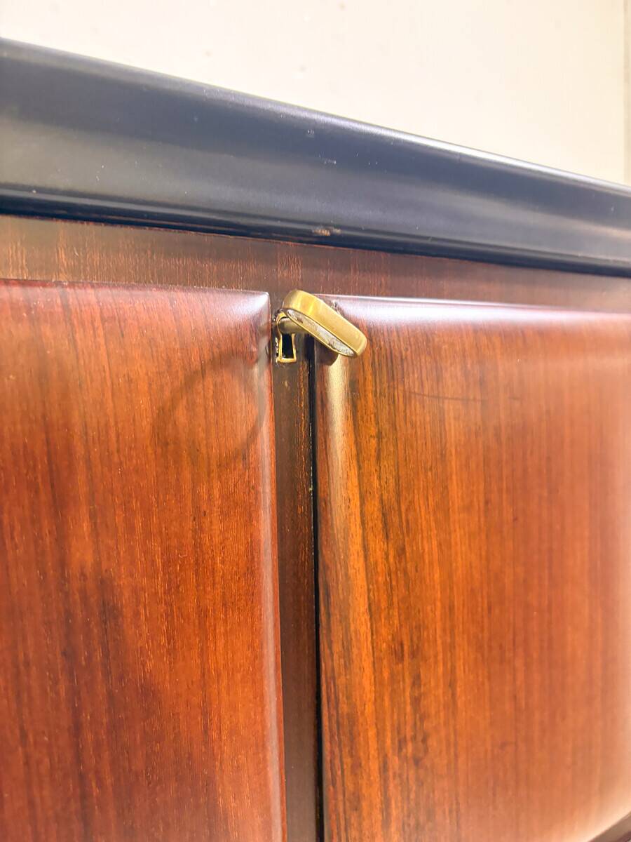 Mid-Century Modern Highboard in the style of Borsani, Italy, 1960s