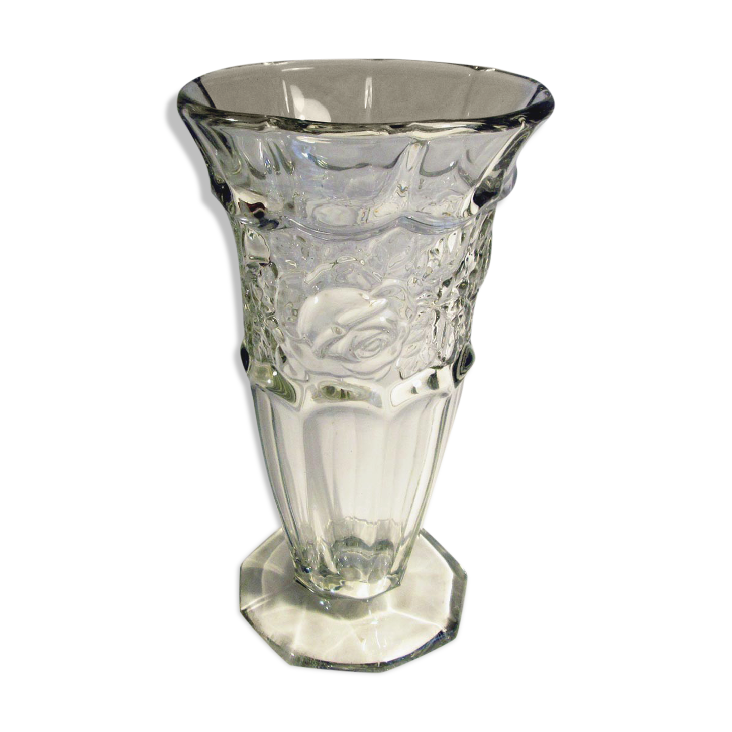 Thick glass standing vase